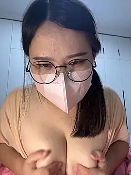 Snapshot of lele888 chatting on October 31, 2025, 7:21 pm lele888 online show from October 31, 2025, 7:21 pm