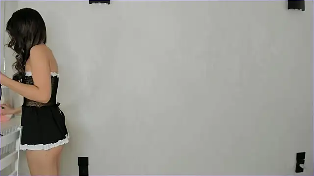 aizury chi online show from November 18, 2025, 10:29 am