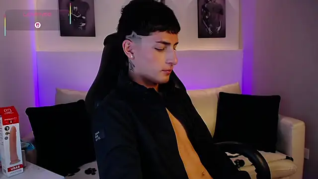 MateoMitchell online show from January 19, 2026, 6:06 am