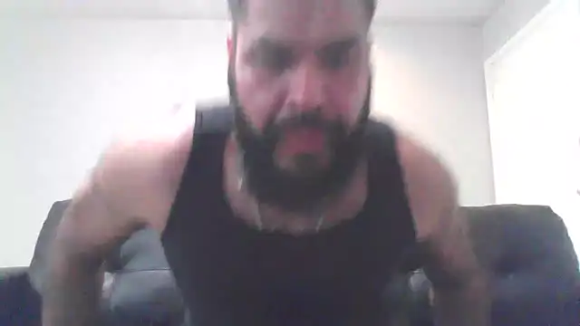 BigJohnBear39 online show from October 21, 2025, 5:29 am
