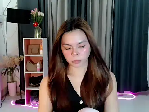 buttycamillex online show from May 27, 2026, 7:21 pm