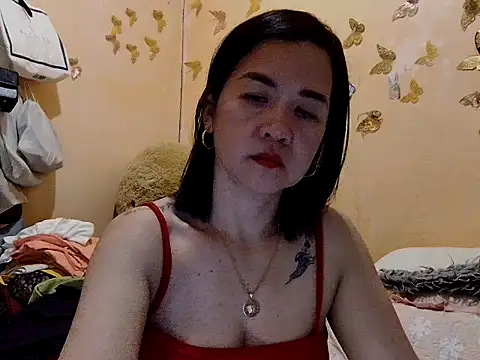 KissHott online show from February 6, 2026, 12:12 pm