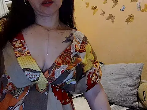 KissHott online show from November 20, 2025, 3:12 pm