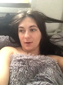 Twolatte1520 online show from December 15, 2025, 10:32 am