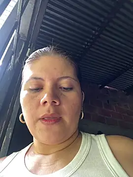 lady and charly online show from February 8, 2026, 6:16 pm