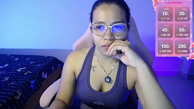 diabliita  online show from February 13, 2026, 6:52 pm