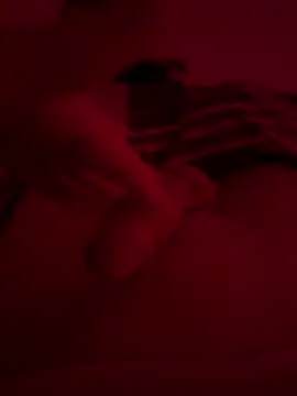 nieonixpeek19 online show from December 4, 2025, 8:41 pm