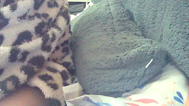 Playful MILF Demi online show from February 13, 2026, 6:02 am