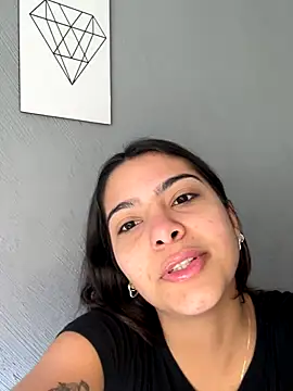 Snapshot of liz_maciel chatting on October 7, 2025, 1:01 pm liz maciel online show from October 7, 2025, 1:01 pm