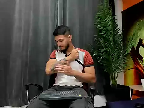 jasonshaw25 online show from February 21, 2026, 5:48 pm