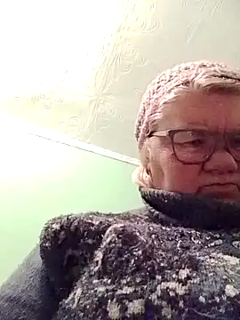 LusiyaGold5 online show from March 1, 2026, 11:27 pm