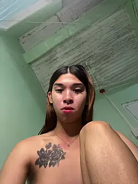 Yourdreamgoddess online show from July 24, 2026, 4:52 am