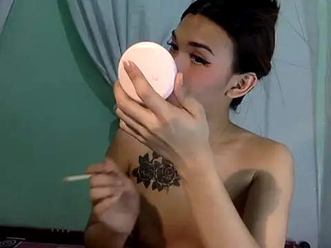 Yourdreamgoddess online show from July 22, 2026, 9:50 pm