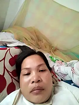Snapshot of shyhotpinay_32 chatting on October 20, 2025, 2:24 am shyhotpinay 32 online show from October 20, 2025, 2:24 am