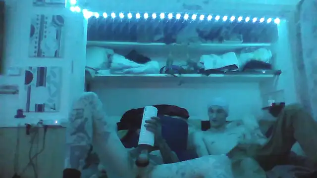 SWAGGDaddy93 online show from April 8, 2026, 7:32 am