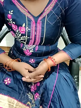 Snapshot of Rita_rani6 chatting on October 5, 2025, 5:53 am Rita rani6 online show from October 5, 2025, 5:53 am