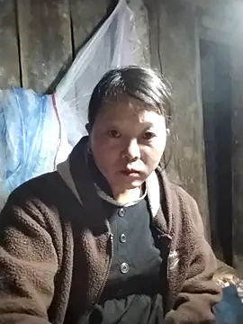 sumaybae online show from December 5, 2025, 8:28 pm