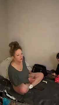 amandatheblondewife online show from February 9, 2026, 10:13 am