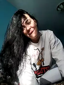 Stefaniyaxq online show from November 25, 2025, 9:20 am