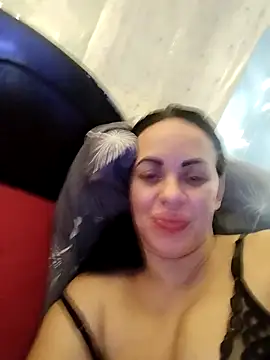 Stefaniyaxq online show from November 14, 2025, 10:57 pm