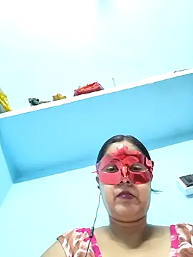 misti02 online show from October 20, 2025, 7:25 pm