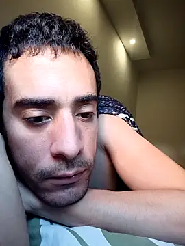 miguevice online show from October 5, 2025, 12:29 pm