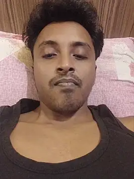 Snapshot of Binny91 chatting on April 9, 2026, 4:36 am Binny91 online show from April 9, 2026, 4:36 am