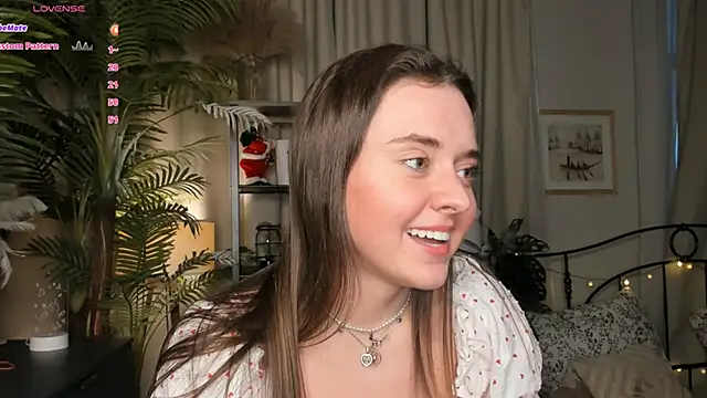 ThelmaJusto online show from March 28, 2026, 3:57 pm