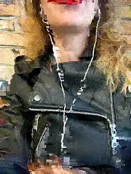 Snapshot of melisss2 chatting on October 11, 2025, 12:50 pm melisss2 online show from October 11, 2025, 12:50 pm