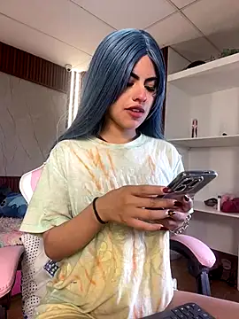 Eva Feller69 online show from December 20, 2025, 10:01 pm