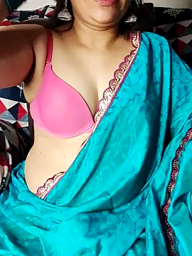 Snapshot of traditional_Jaanvi chatting on March 8, 2026, 3:04 pm traditional Jaanvi online show from March 8, 2026, 3:04 pm