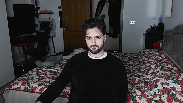 Snapshot of Al3xox02 chatting on January 5, 2026, 6:55 pm Al3xox02 online show from January 5, 2026, 6:55 pm