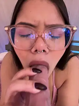 GabrielleMarsh1 online show from February 11, 2026, 3:39 am