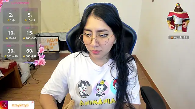 LoveLyy- online show from January 7, 2026, 4:17 am