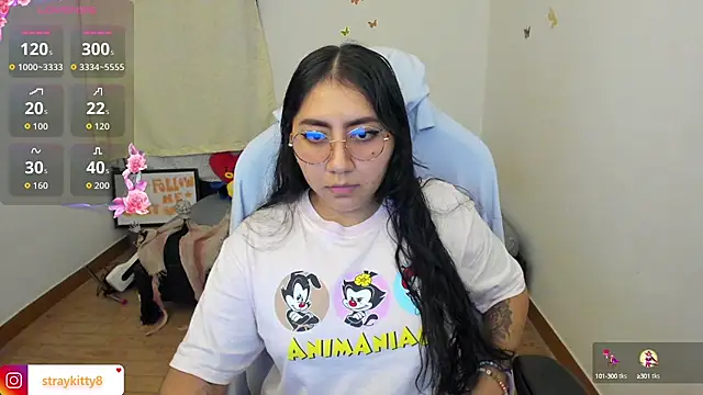 LoveLyy- online show from October 8, 2025, 11:38 pm