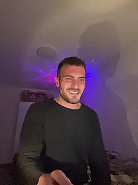 Xhrome98 online show from November 6, 2025, 12:14 am