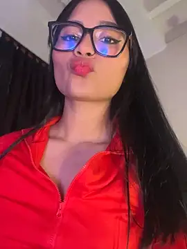 AlannaDollx online show from October 20, 2025, 1:22 pm