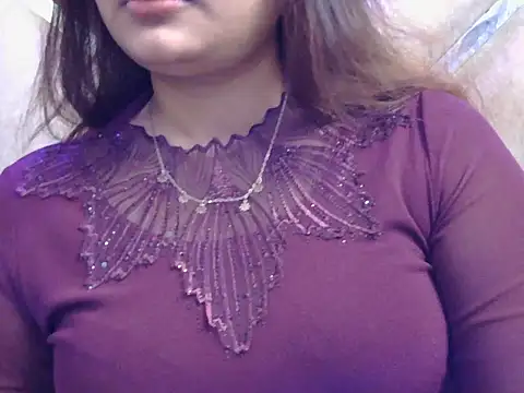 cute zaraa online show from October 28, 2025, 5:39 am