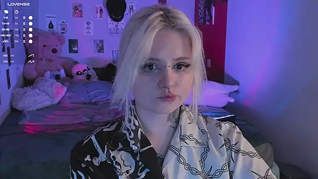 bixxxiz online show from November 6, 2025, 11:36 am