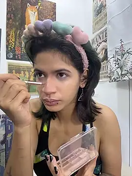sukulaurens online show from June 7, 2026, 5:56 am
