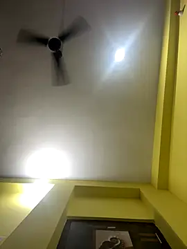 Snapshot of Goldi_school chatting on October 19, 2025, 10:12 pm Goldi school online show from October 19, 2025, 10:12 pm