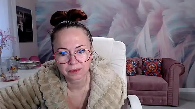 Arisa5000 online show from October 9, 2025, 5:52 am