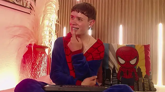 JackFrosst online show from October 9, 2025, 12:49 pm