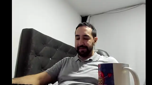 coolfriki online show from February 12, 2026, 10:53 pm