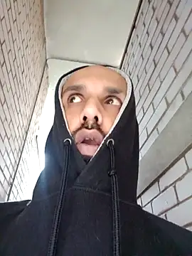 Snapshot of T1T012 chatting on February 1, 2026, 3:10 pm T1T012 online show from February 1, 2026, 3:10 pm