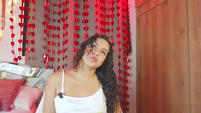  Bella Beth  online show from February 18, 2026, 4:10 am