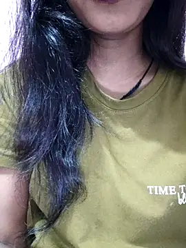 anjali2351 online show from April 16, 2026, 5:19 am