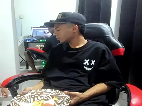 Snapshot of Baby_Latin chatting on October 17, 2025, 3:21 am Baby Latin online show from October 17, 2025, 3:21 am