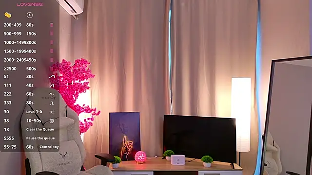 Milf mammyy online show from November 25, 2025, 7:08 am