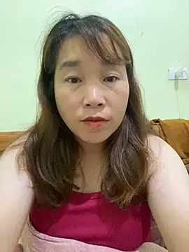 Jubi05051994 online show from October 15, 2025, 12:46 pm